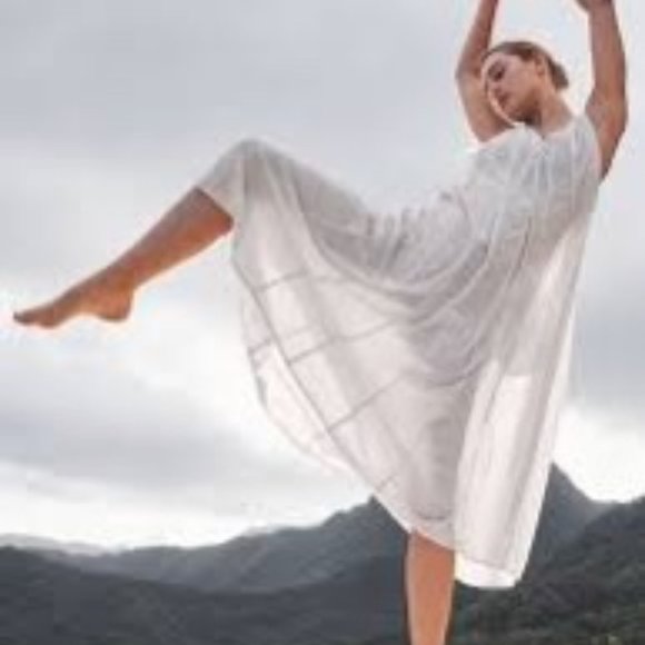 Athleta Canopy Parachute Dress Blue - Picture 5 of 7